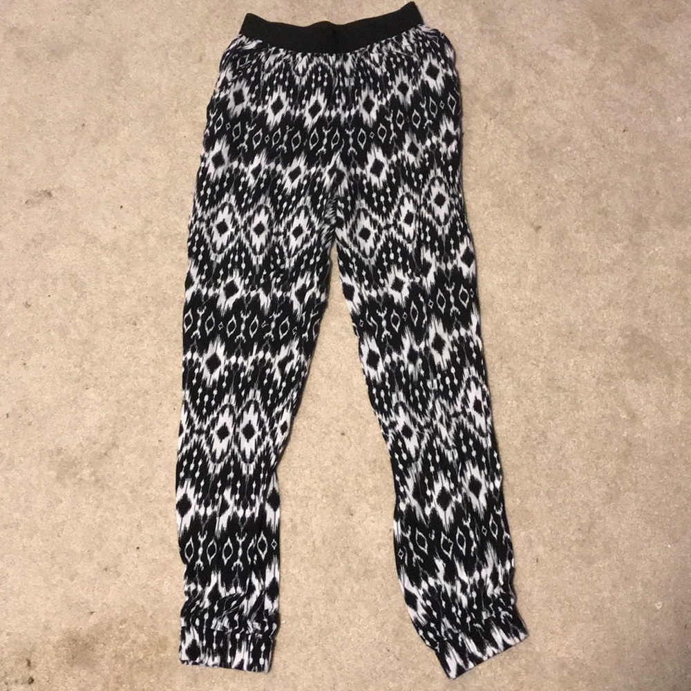 Parachute pants
